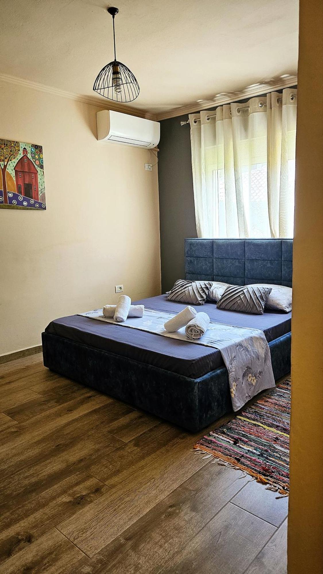 Dua'S Apartment Tirana Buitenkant foto